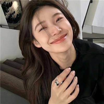 离婚后，我被三个高富帅哥哥团宠了